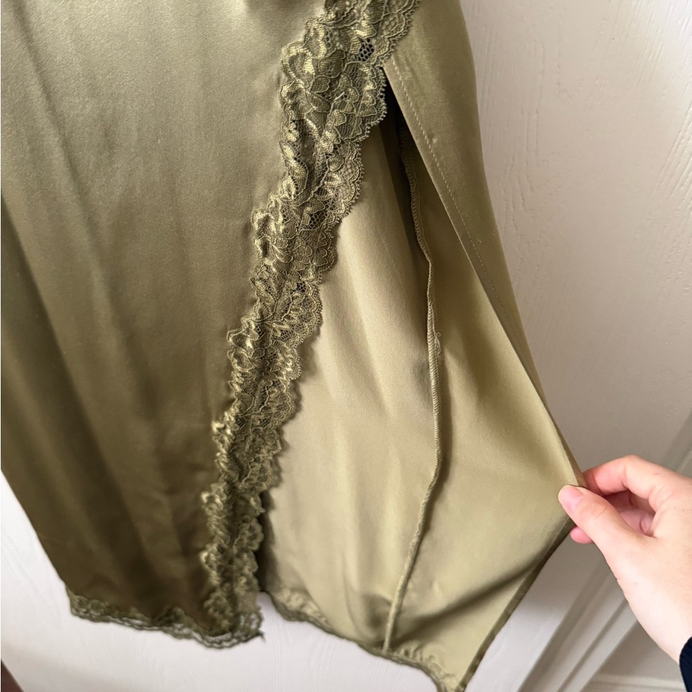 Reformation Karissa 100% Silk Midi Dress Olive Oil Green size 6 - Picture 11 of 16